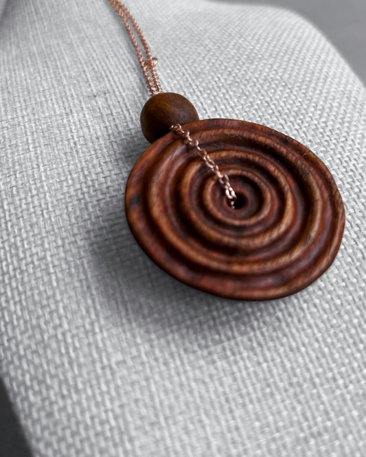 Ifit Wood Ripple (double-sided) gualåfon Necklace (ONLY 1 available)