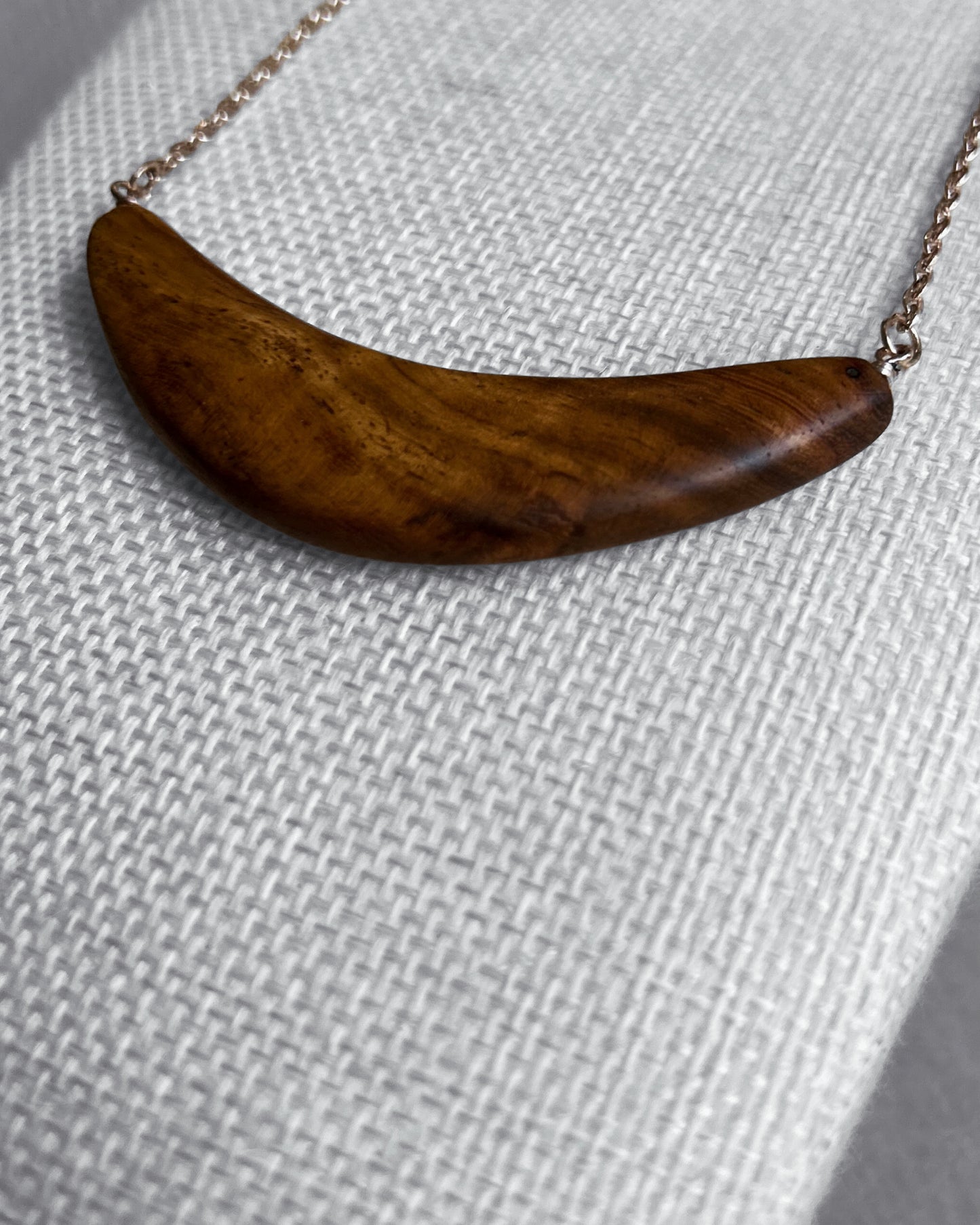 Ifit Wood Femme Sinahi Necklace (ONLY 1 Available)