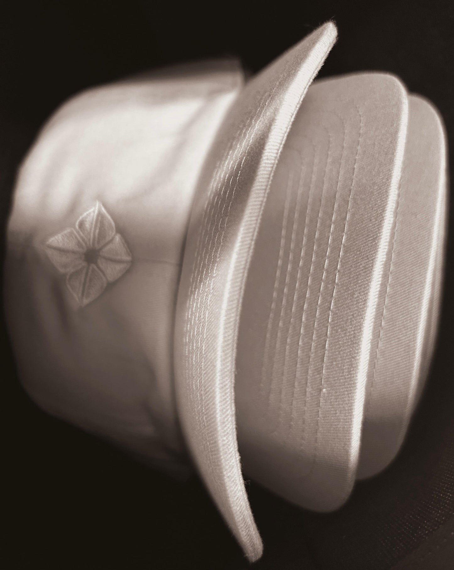 GUASÅLI CAP
