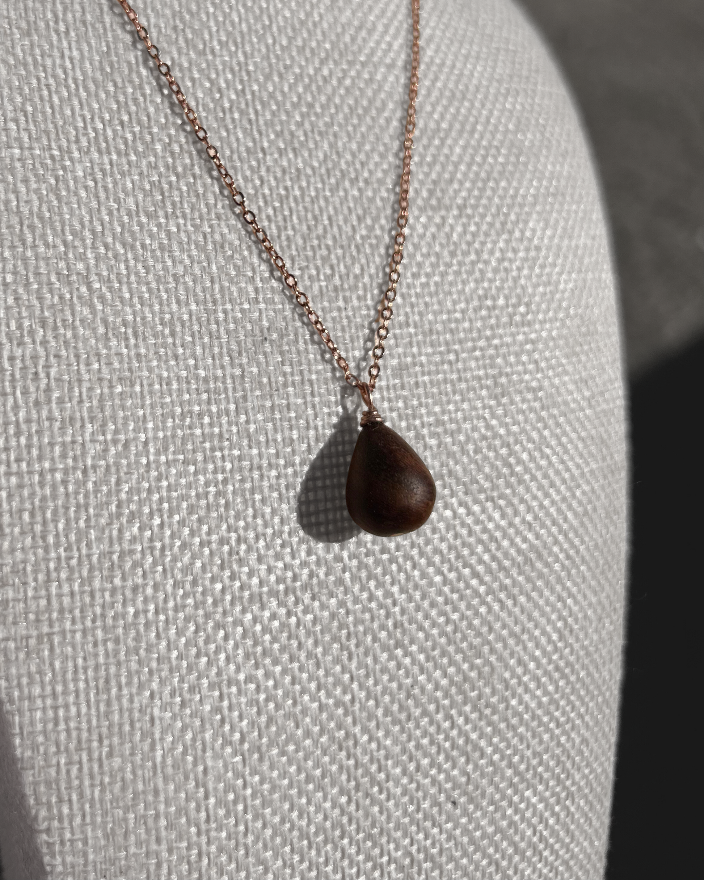 Ifit (TINY) Waterdrop Pendant